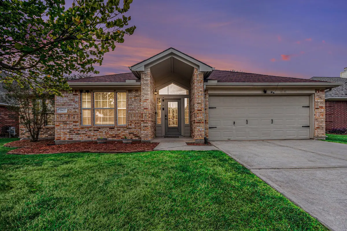7607 Omaha Drive, Baytown, TX 77521 - #1