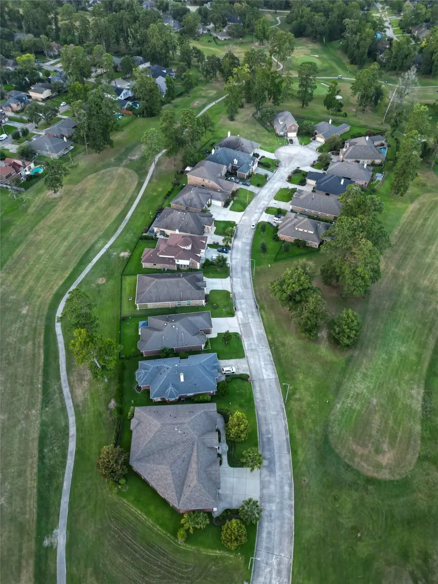 19719 Fairway Island Drive, Humble, TX 77346 - Image #2