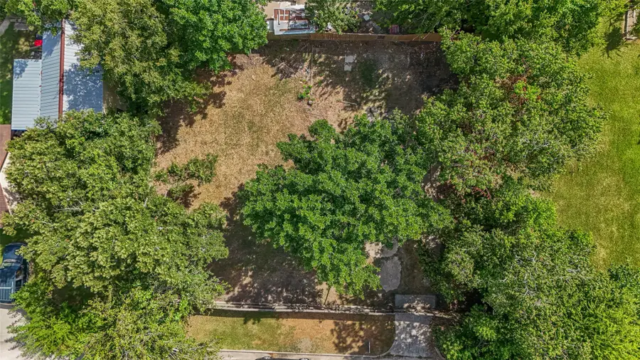 1607 W Gulf Street, Baytown, TX 77520 - Image #2