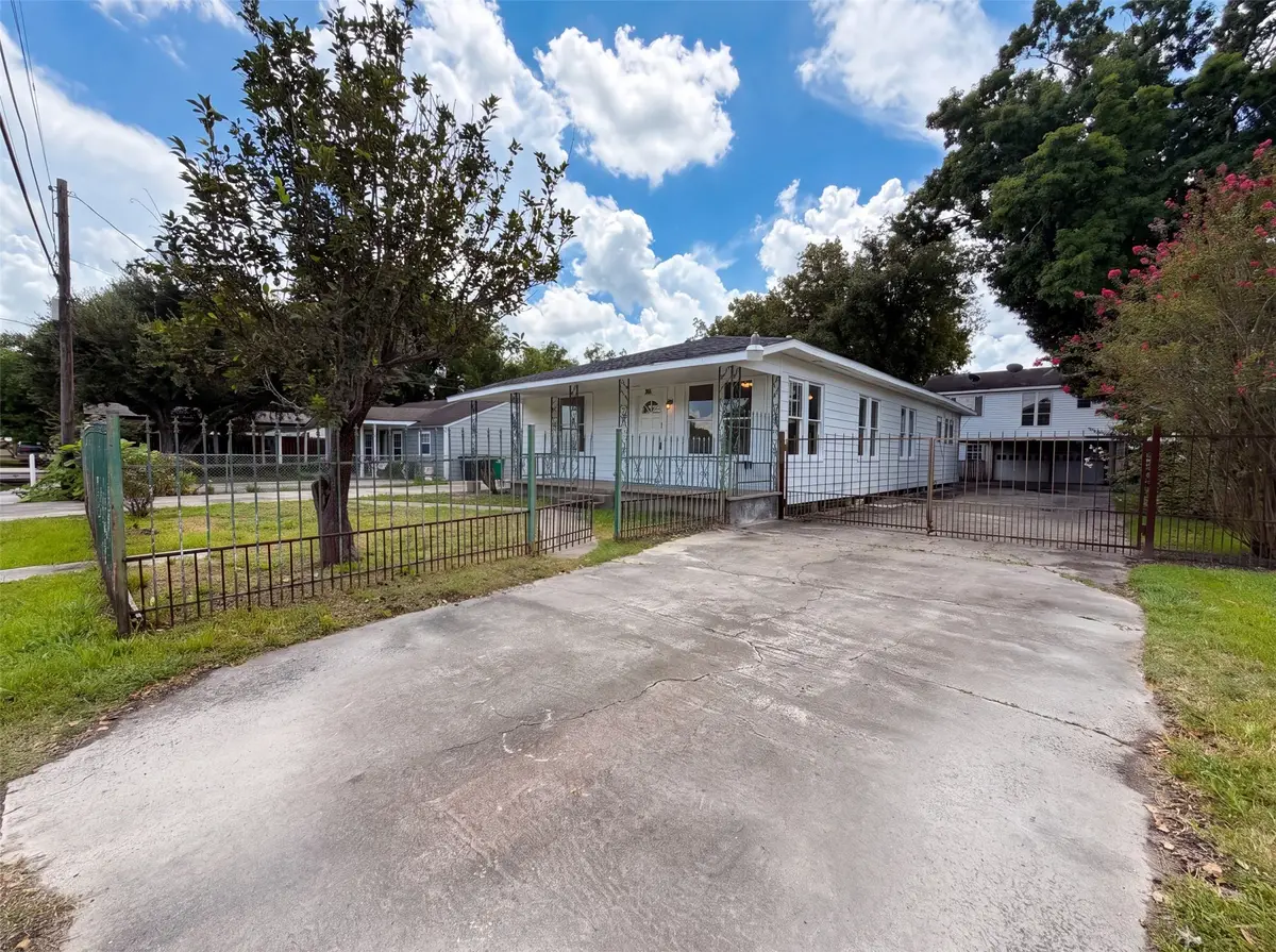 714 Bolling Lane, Houston, TX 77076 - #1