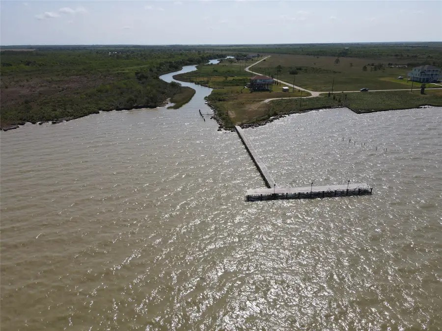 89-90 Bayou Avenue, Baytown, TX 77514 - Image #2