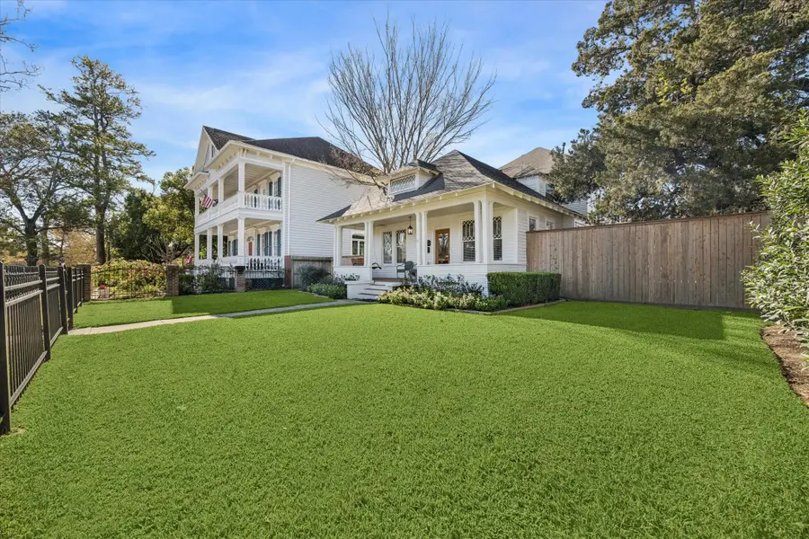 1847 Cortlandt Street, Houston, TX 77008 - Image #2