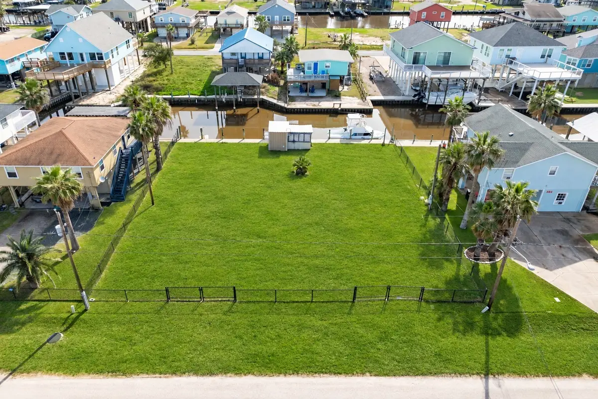 402 Shark Lane, Surfside Beach, TX 77541 - #1