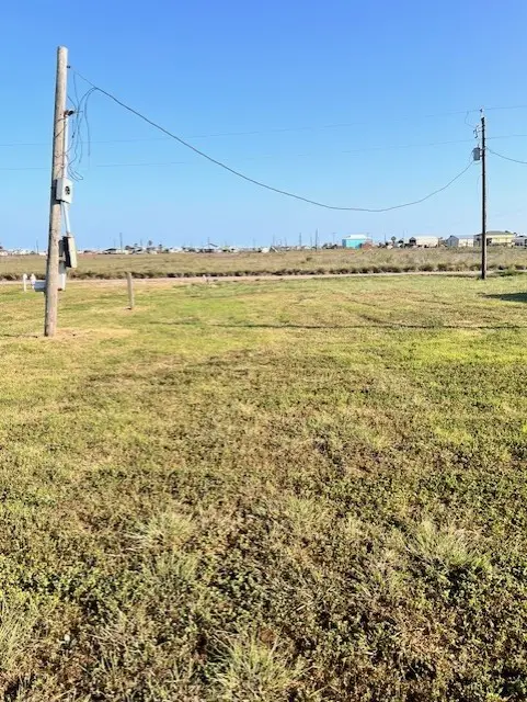 280 Seaview Street, Sargent, TX 77414 - Image #1