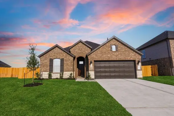 3226 Coral Bluff Drive, Texas City, TX 77539