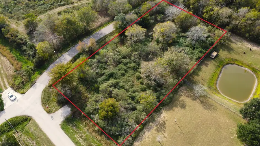 0 Caldwell St, Hitchcock, TX 77563 - Image #2