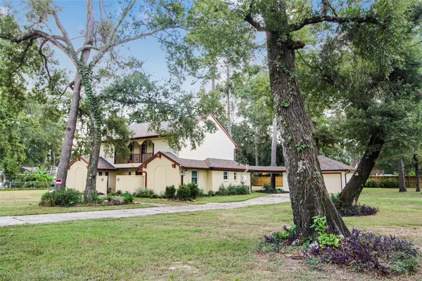 1106 Castle Hill Trail, Kingwood, TX 77339