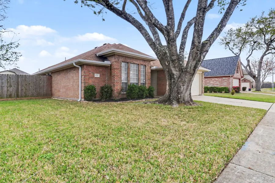 4706 Black Stone Street, Baytown, TX 77521 - #2