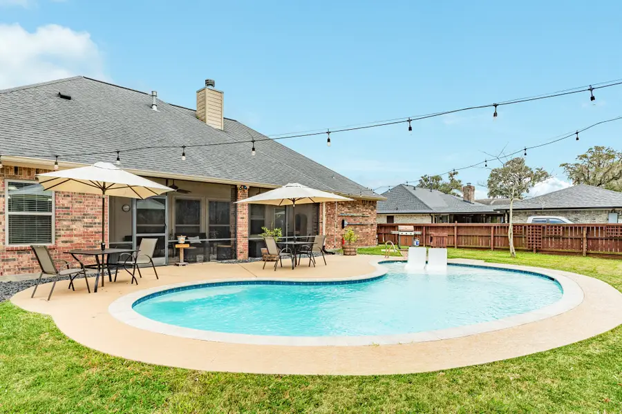 2280 Riveroaks Drive, West Columbia, TX 77486 - #3