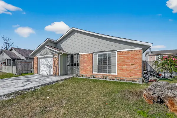 711 Blue Rock Court, Houston, TX 77060