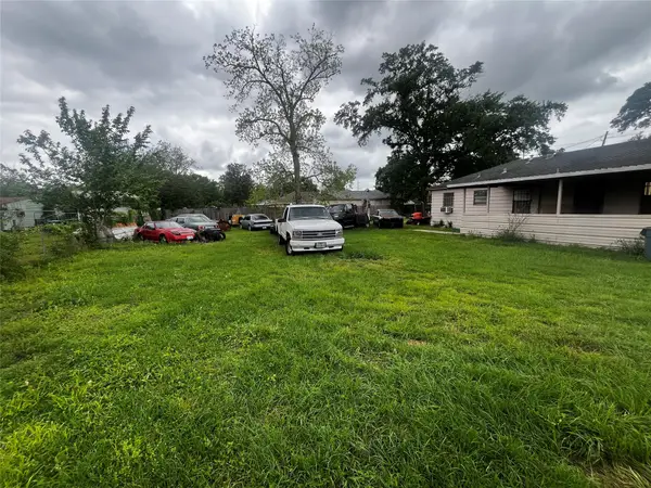 8038 Talton St Street, Houston, TX 77028