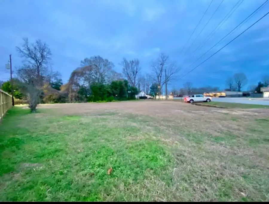 00 North Main, Liberty, TX 77575 - Image #2