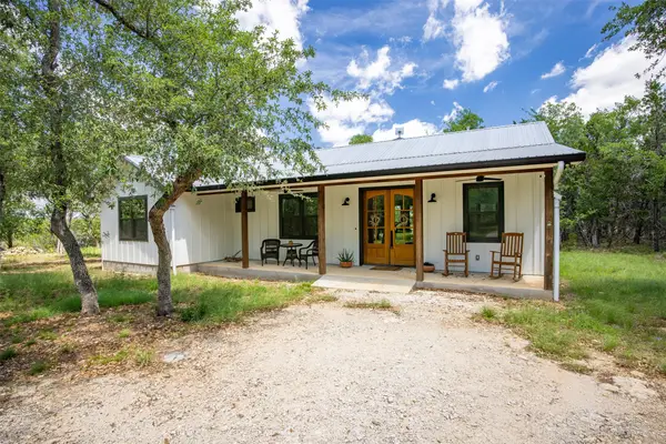 101 Rambling Oaks Drive, Wimberley, TX 78676