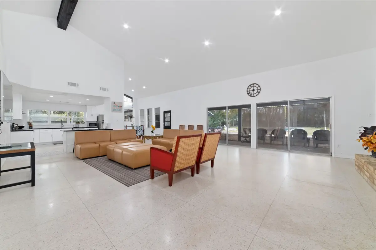 8808 Wateka Drive, Houston, TX 77074 - Image #1