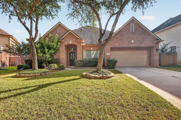 8807 Wenona Walk, Missouri City, TX 77459