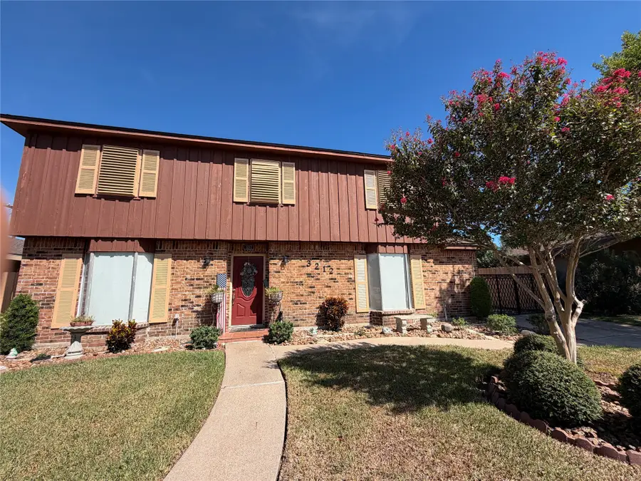3212 Dominique Drive, Galveston, TX 77551 - Image #3
