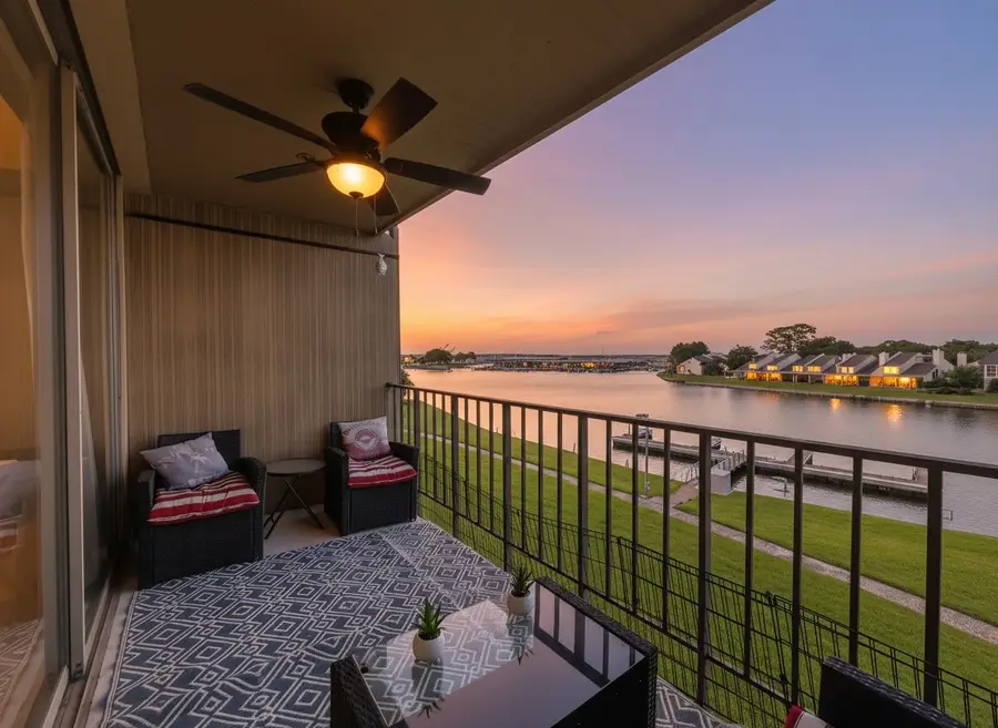 12600 Melville Drive #328B, Montgomery, TX 77356 - #2
