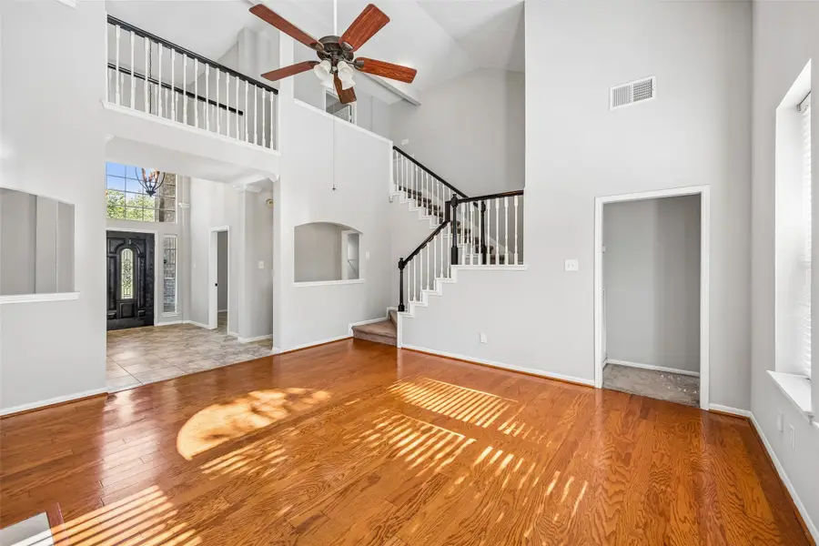 4031 Mission Valley Drive, Missouri City, TX 77459 - #2