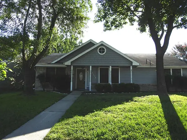 4218 Bridledon Lane, Houston, TX 77014