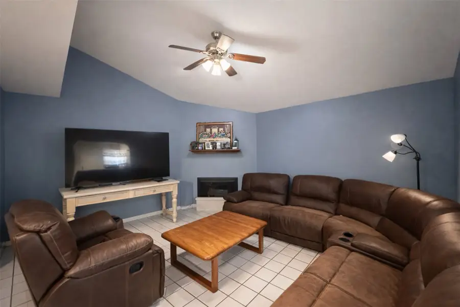 7704 Windward Passage Street, Houston, TX 77072 - #3