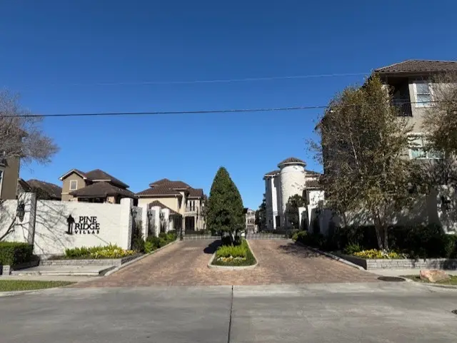 5515 Felice Drive, Houston, TX 77081 - #1