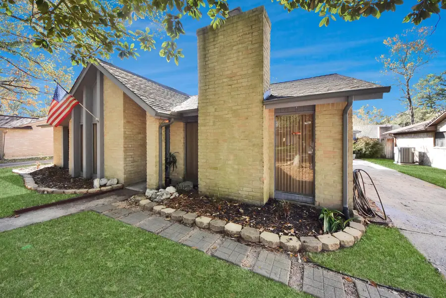 4019 Cedar Forest Drive, Kingwood, TX 77339 - Image #3