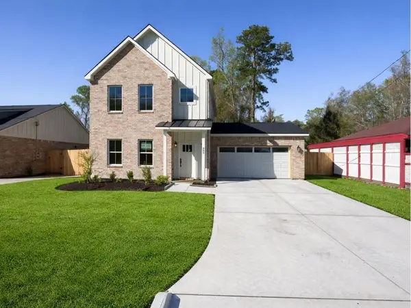 809 S Colbert Street, Dayton, TX 77535