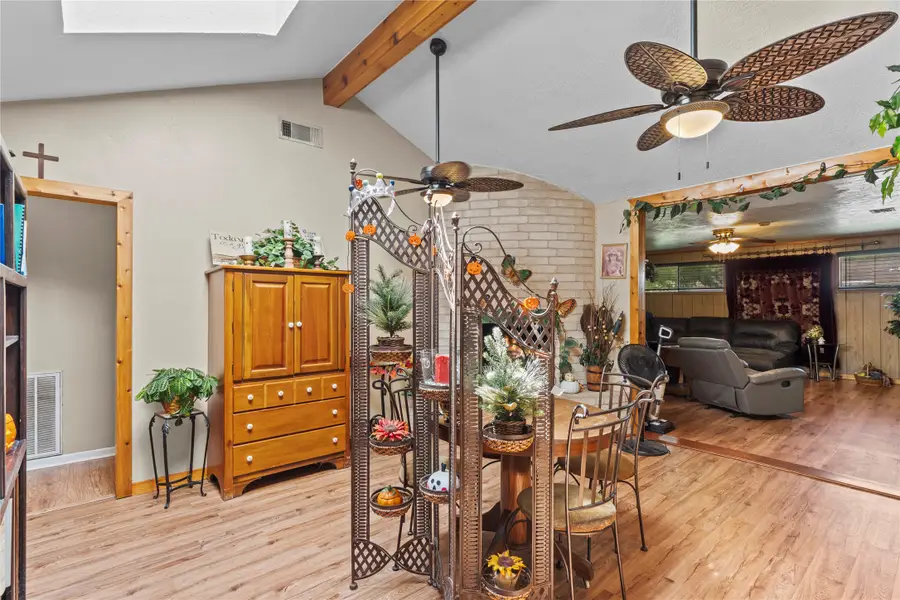 510 Portage Lane, Friendswood, TX 77546 - Image #3