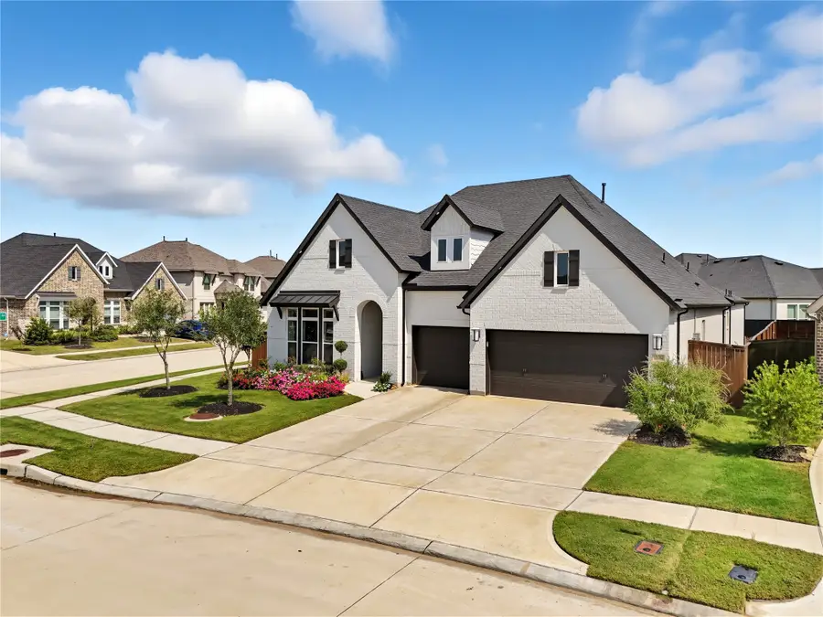 2734 Thunder Creek Drive, Katy, TX 77493 - Image #2