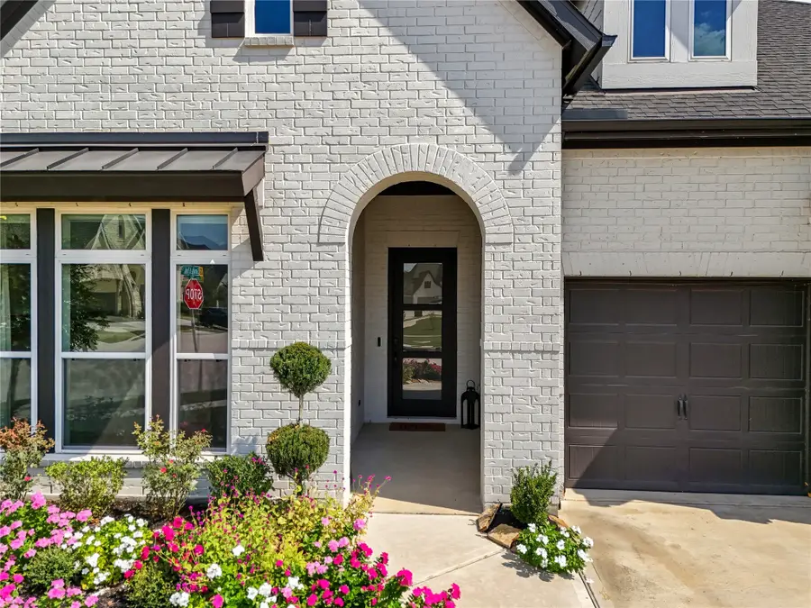 2734 Thunder Creek Drive, Katy, TX 77493 - Image #3