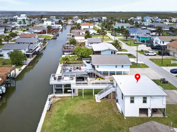 16618 Bermuda Way, Jamaica Beach, TX 77554