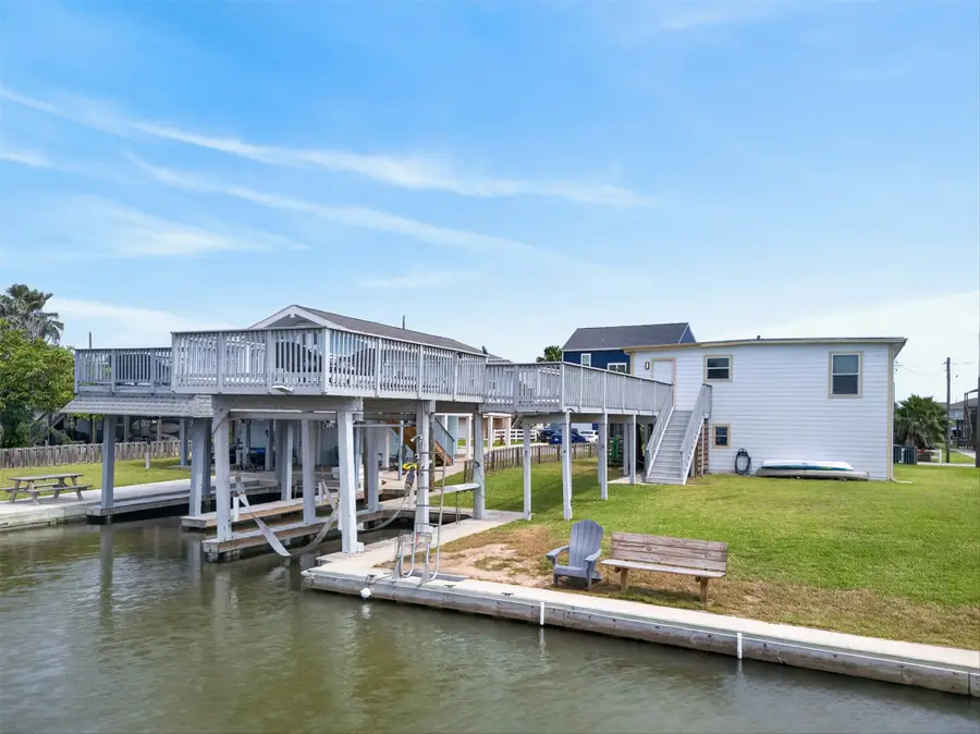 16618 Bermuda Way, Jamaica Beach, TX 77554 - #2