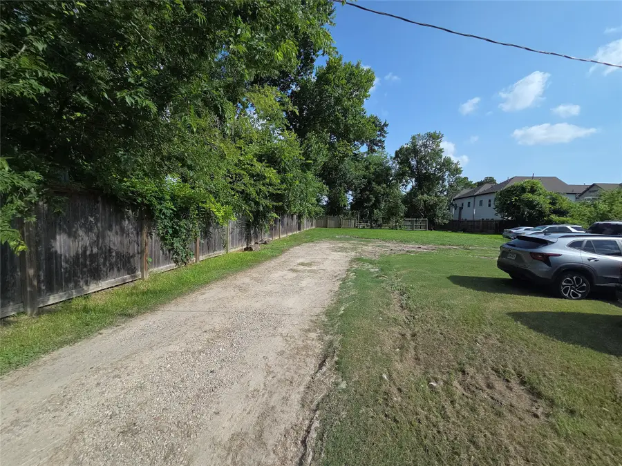 701 Mansfield Street, Houston, TX 77091 - #3