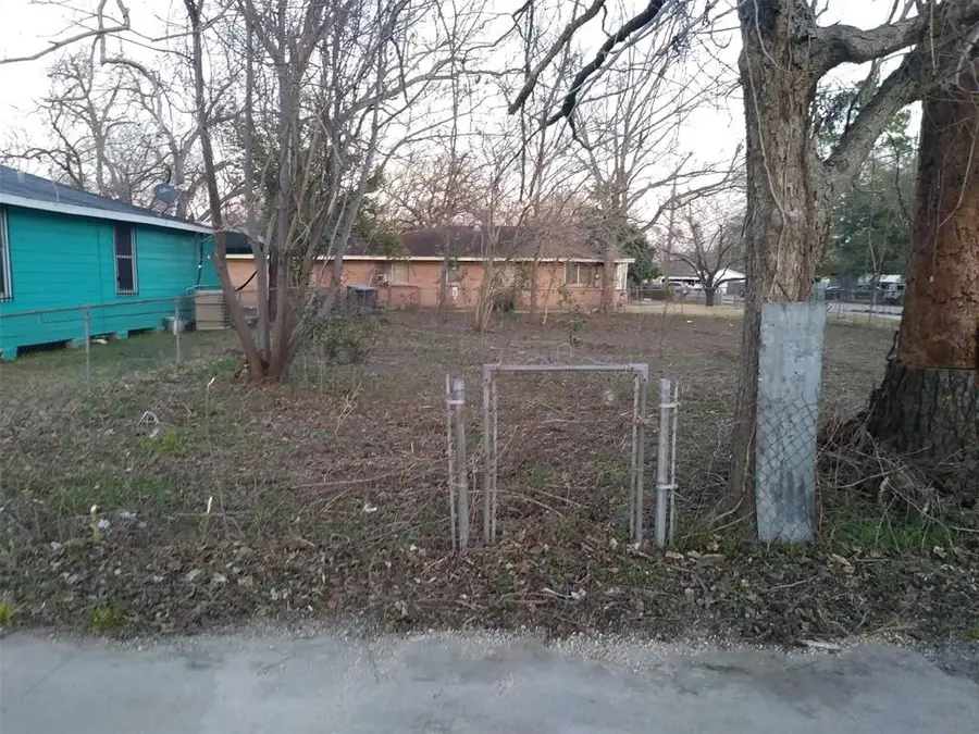 7902 Pointer Street, Houston, TX 77016 - Image #2