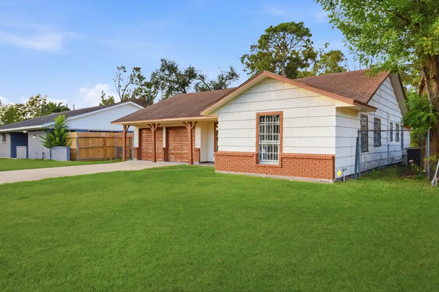 535 Edgebrook Drive, Houston, TX 77034 - #3