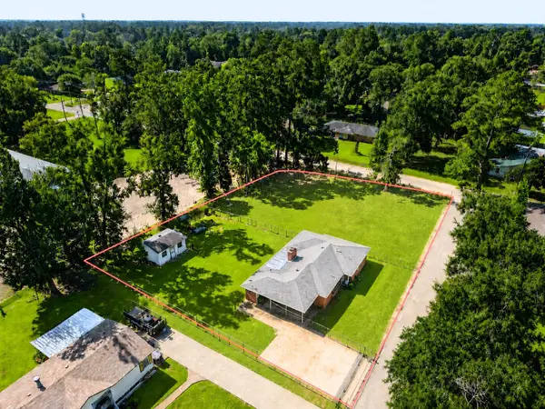 607 Walker Avenue, Cleveland, TX 77327