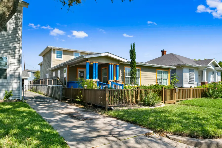 4708 Woodrow Avenue, Galveston, TX 77551 - #2