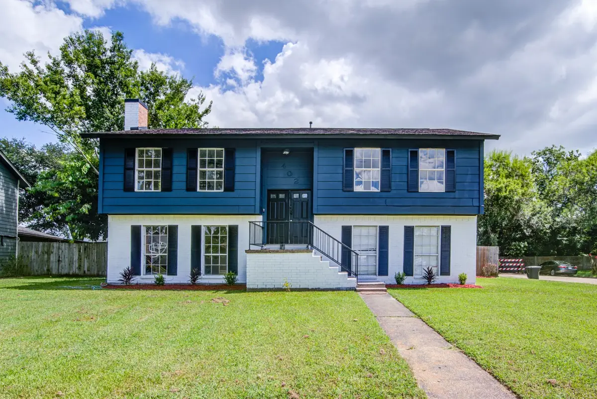 402 Tresvant Drive, Webster, TX 77598 - Image #1