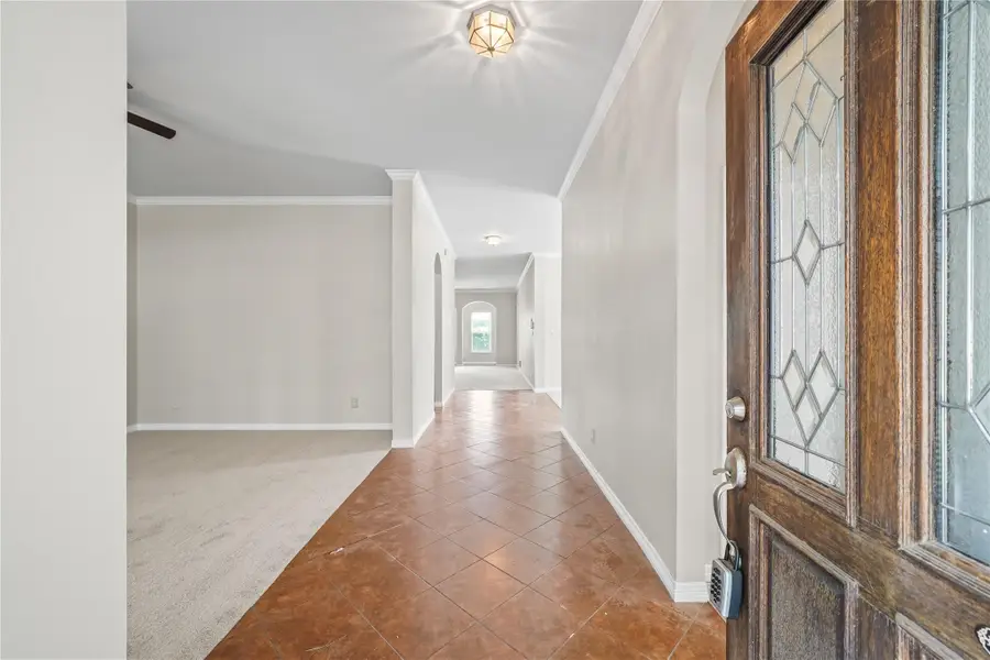 626 Silver Creek Circle, Richmond, TX 77406 - Image #3