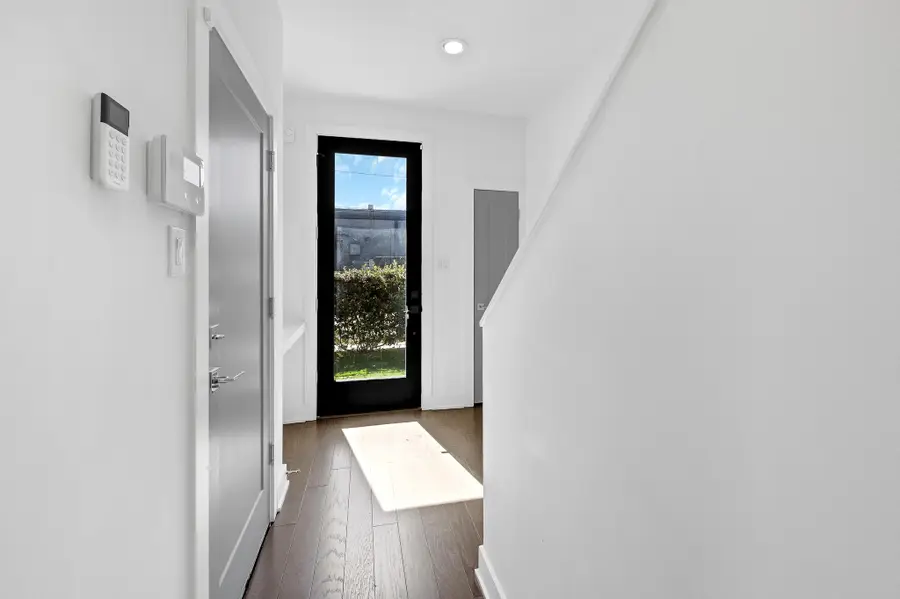 1405 Sylvester Road, Houston, TX 77009 - Image #3