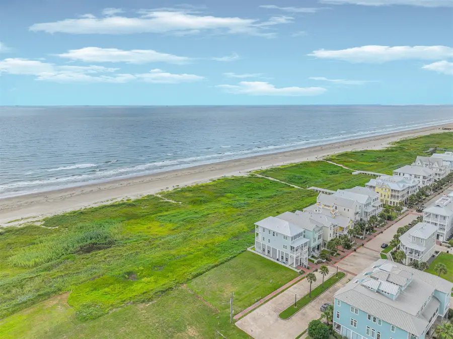 1833 Seaside Drive, Galveston, TX 77550 - #3
