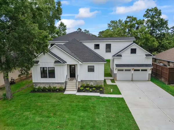 10802 Fairview Drive, Conroe, TX 77385