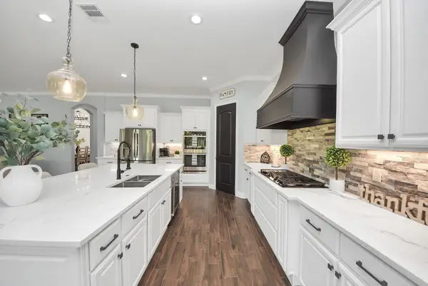 16626 Hamill Drive, Rosharon, TX 77583