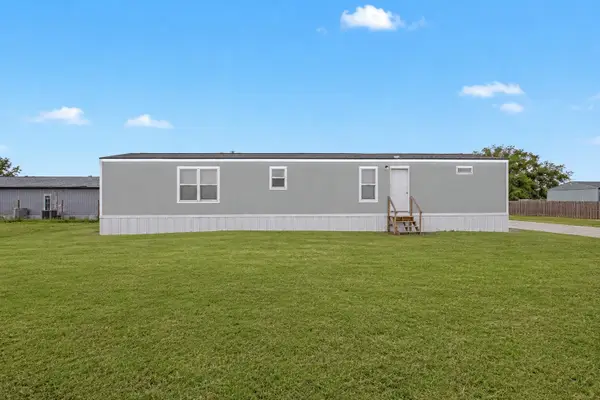 656 Road 57071, Cleveland, TX 77327