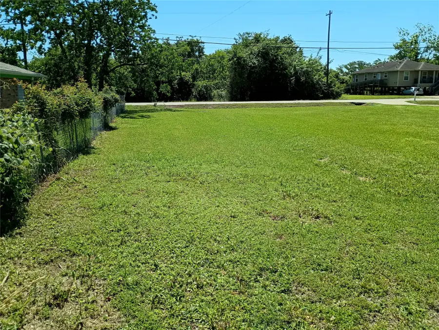 0 Fairwood Road, Hitchcock, TX 77563 - #3