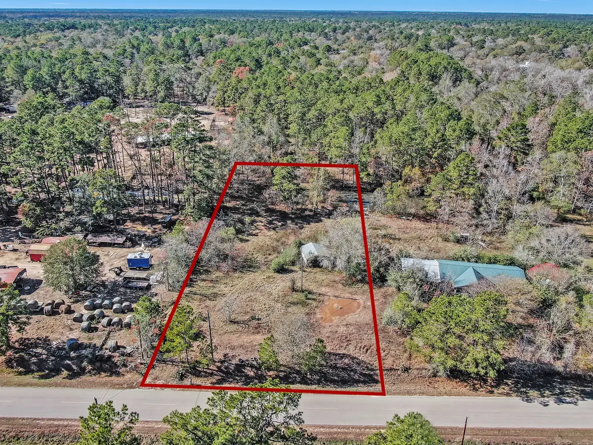 6931 Hidden Acres Drive, Cleveland, TX 77328 - Image #1