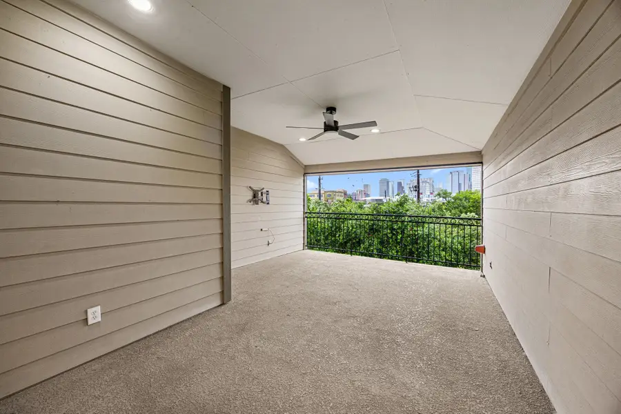 1119 Saint Charles Street, Houston, TX 77003 - #3