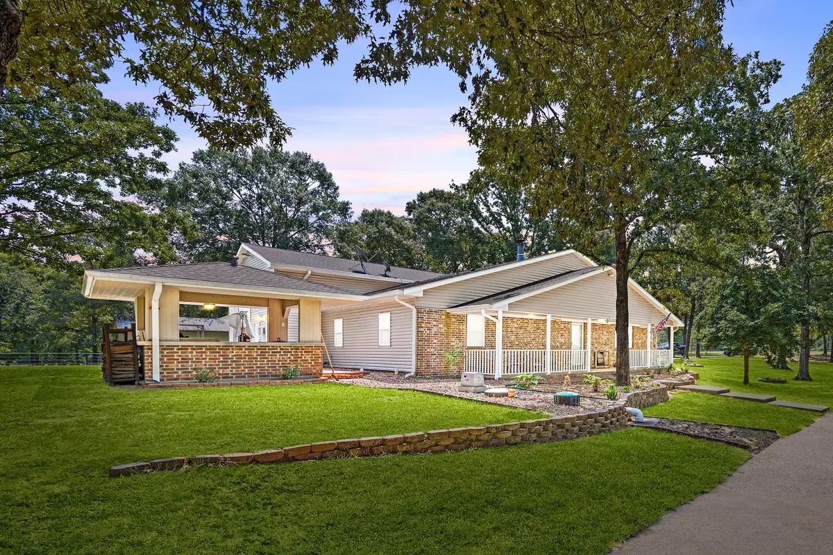 8407 State Highway 75 S, Huntsville, TX 77340 - Image #1