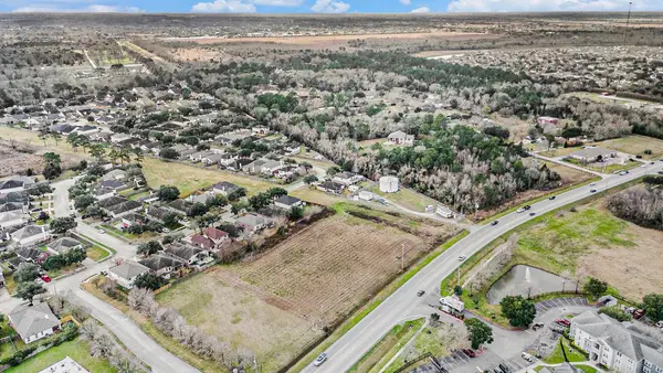 0000 Fm 517, Dickinson, TX 77539