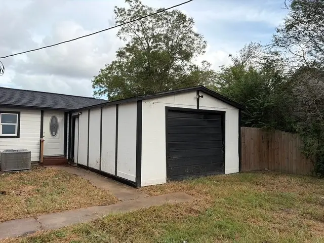 11171 S Hwy 71, El Campo, TX 77437 - #2